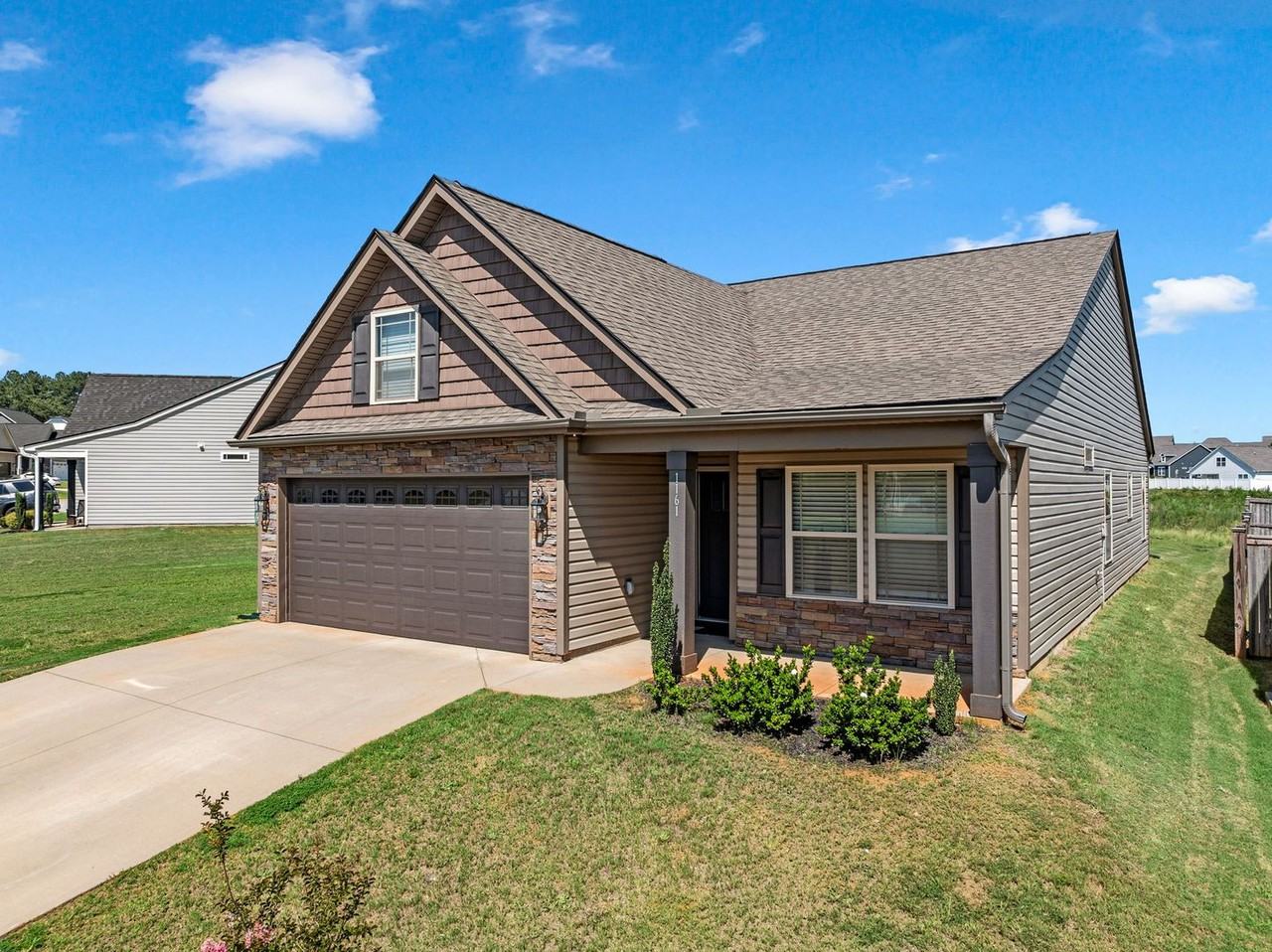 1161 Wanley Way - Photo 4 of 39
