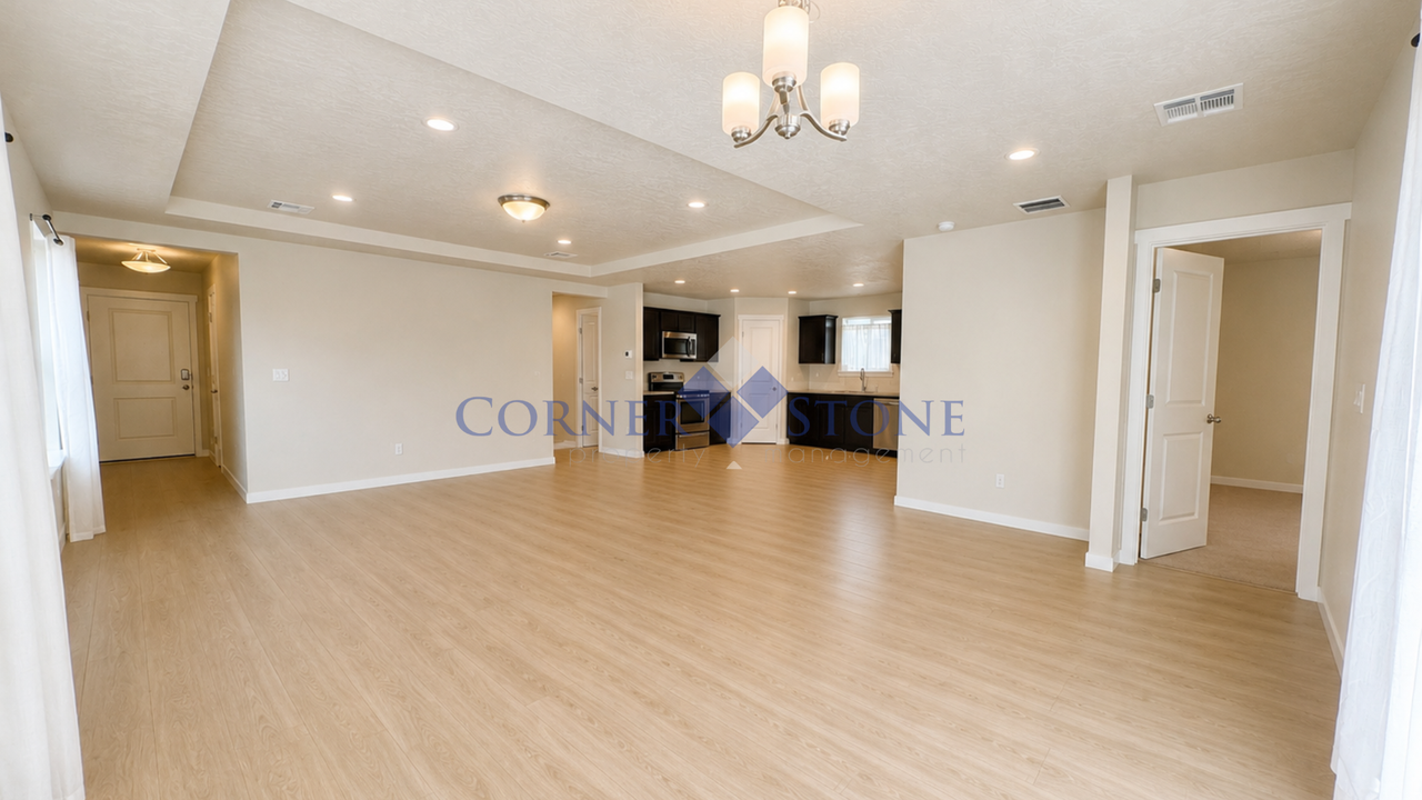 17560 Barefoot Ridge Way - Photo 4 of 18