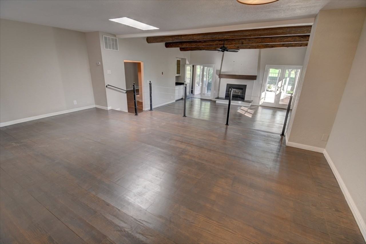 9651 Village Green Dr Ne - Photo 4 of 16