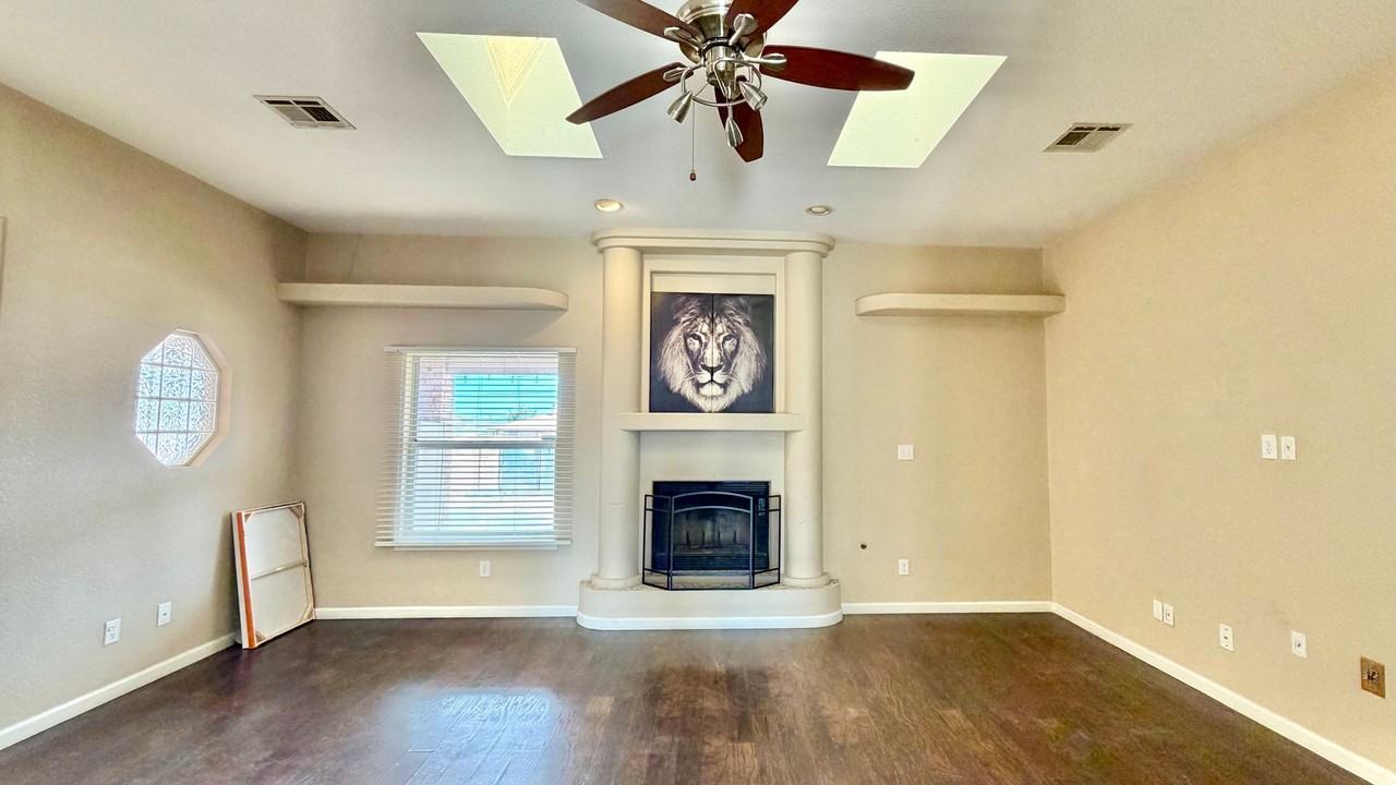 953 San Miguel - Photo 3 of 12