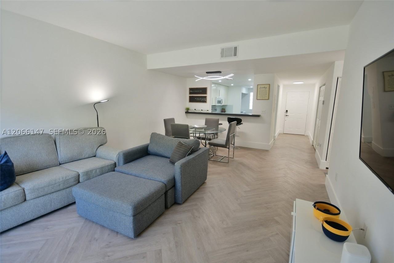 10026 Hammocks Blvd #103-6 - Photo 3 of 50