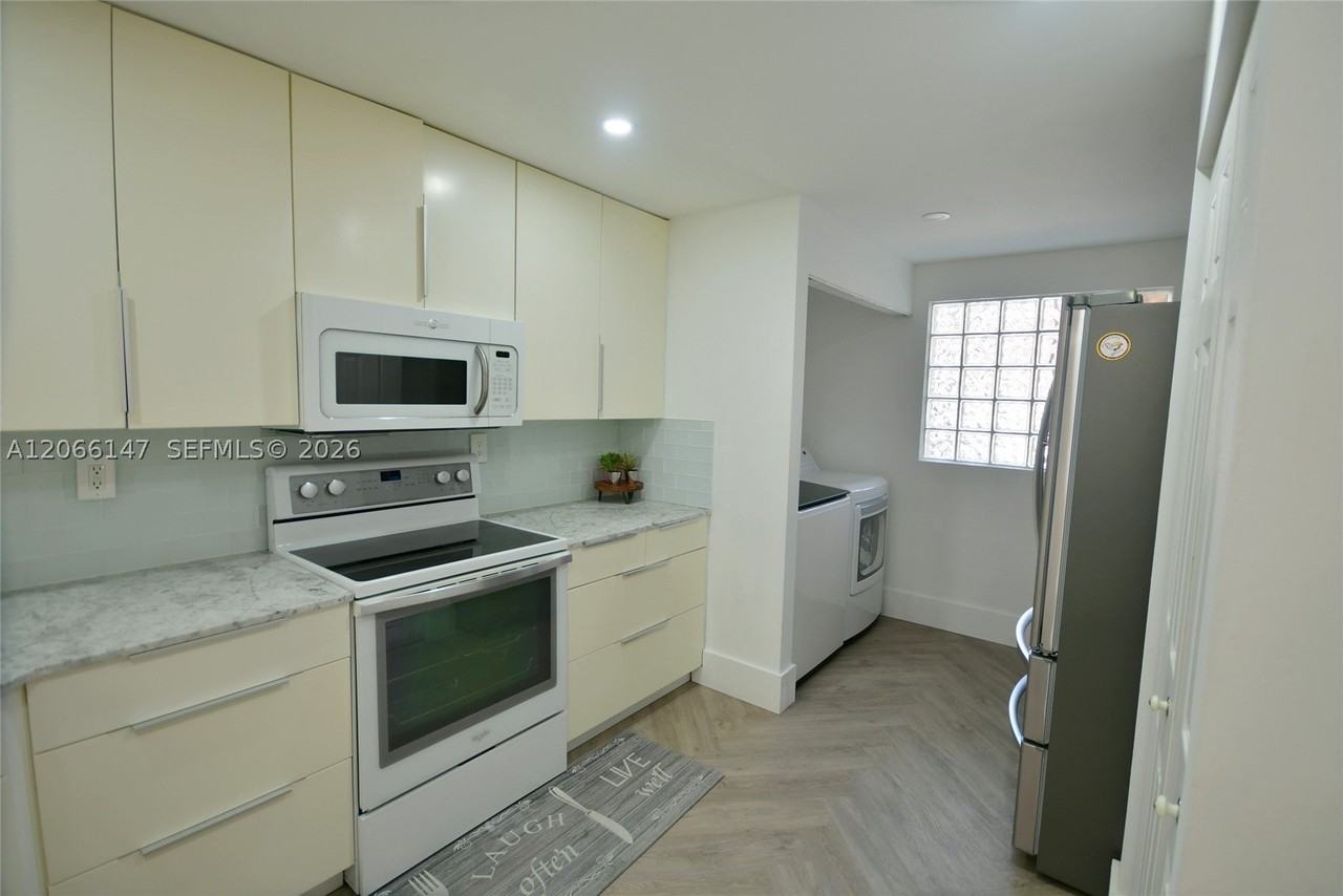 10026 Hammocks Blvd #103-6 - Photo 4 of 50
