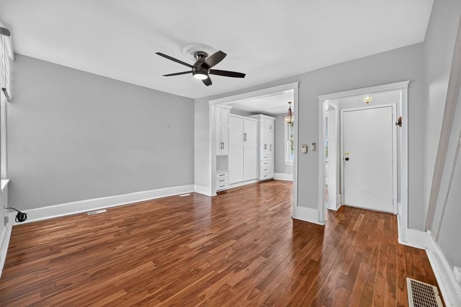 19 Desjardins Ave - Photo 6 of 14