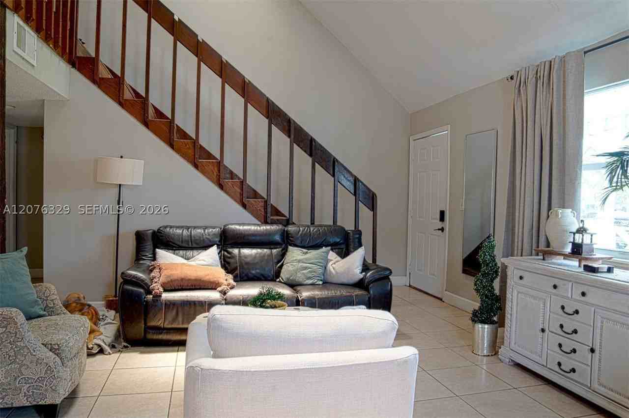 2489 Se Stonecrop St - Photo 7 of 19
