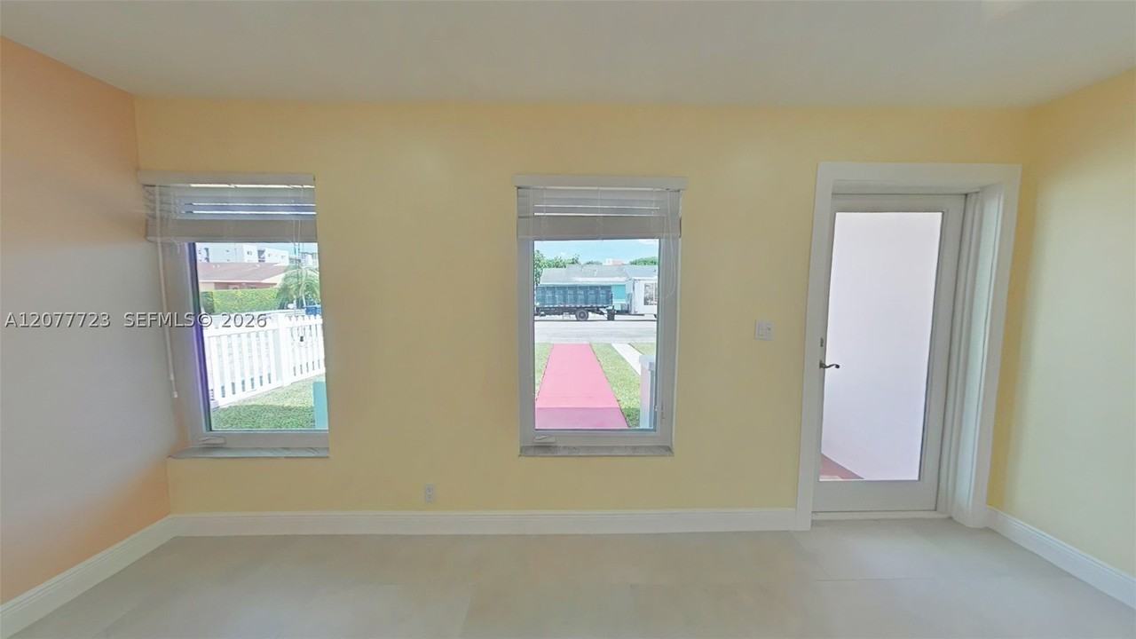 8336 Sw 10th Ter #8336 - Photo 6 of 16