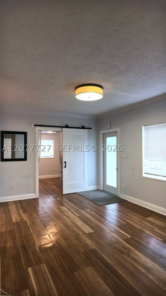 6566 Sw 52nd Ter #0 - Photo 3 of 7