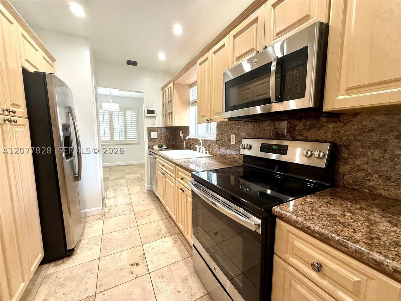 1340 Miami Springs Ave #O - Photo 3 of 22
