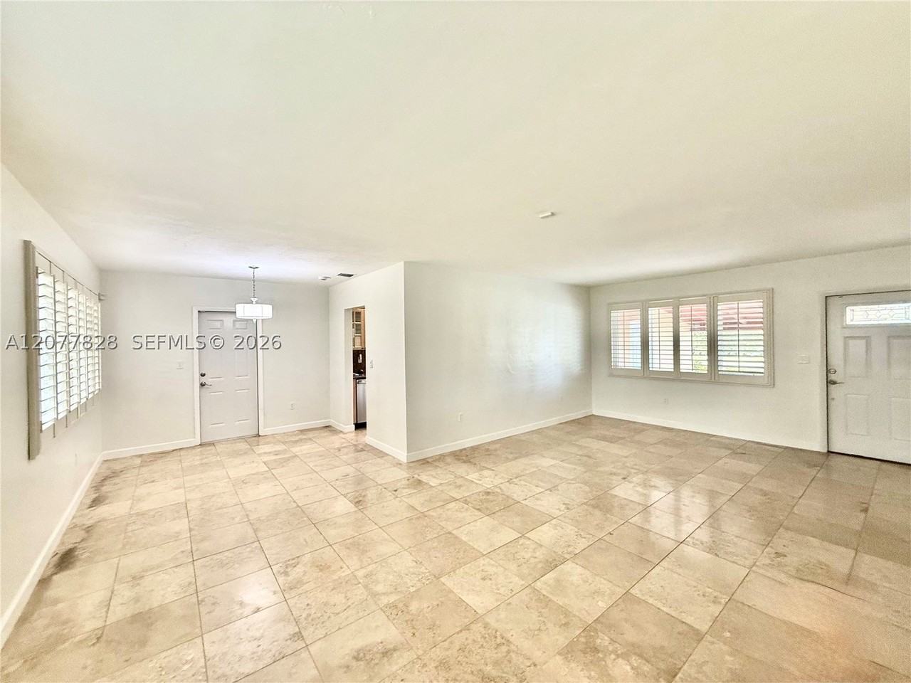 1340 Miami Springs Ave #O - Photo 5 of 22