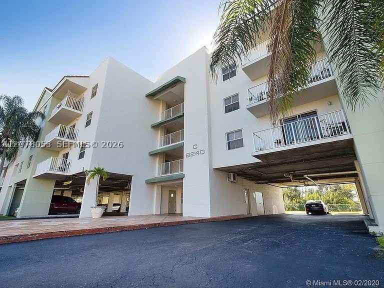 8240 Sw 210th St #319 - Photo 3 of 19