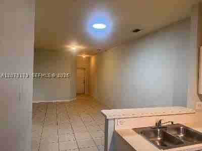 1508 Sw 2nd St #1508 - Photo 3 of 15