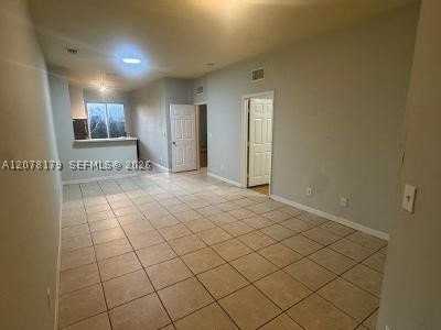 1508 Sw 2nd St #1508 - Photo 4 of 15