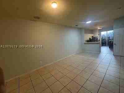 1508 Sw 2nd St #1508 - Photo 5 of 15