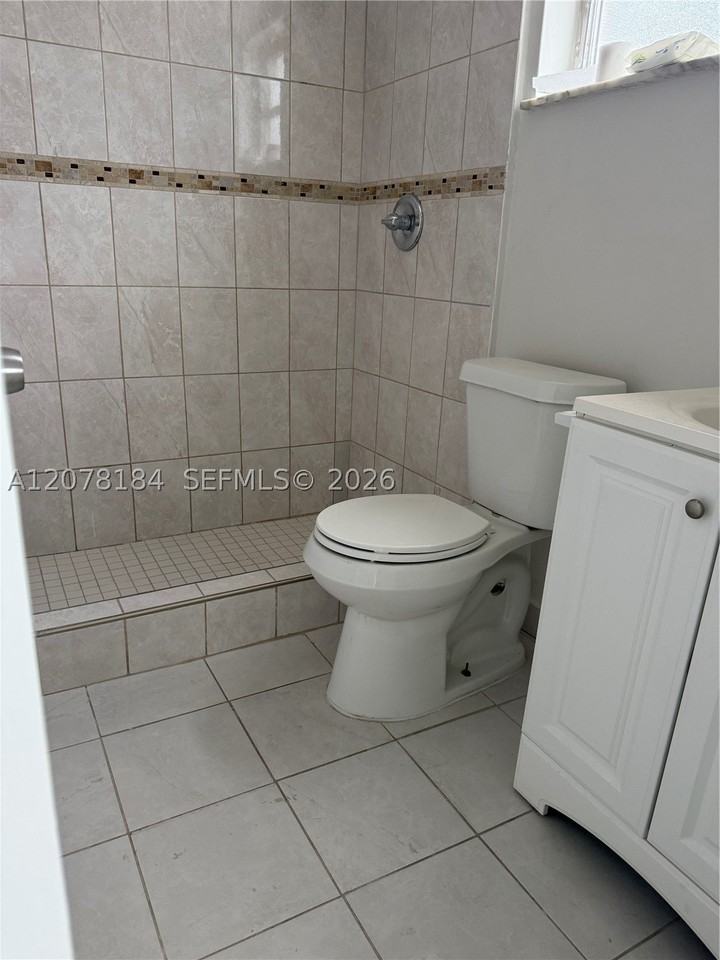 166 W 8th St #1 - Photo 3 of 12