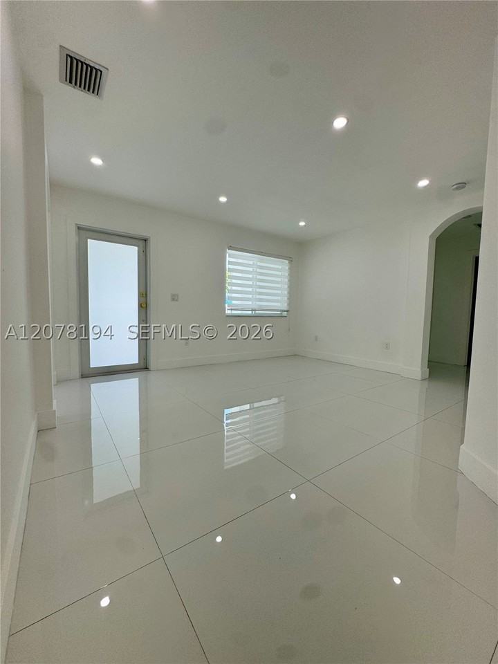 13362 Sw 282nd St - Photo 6 of 22
