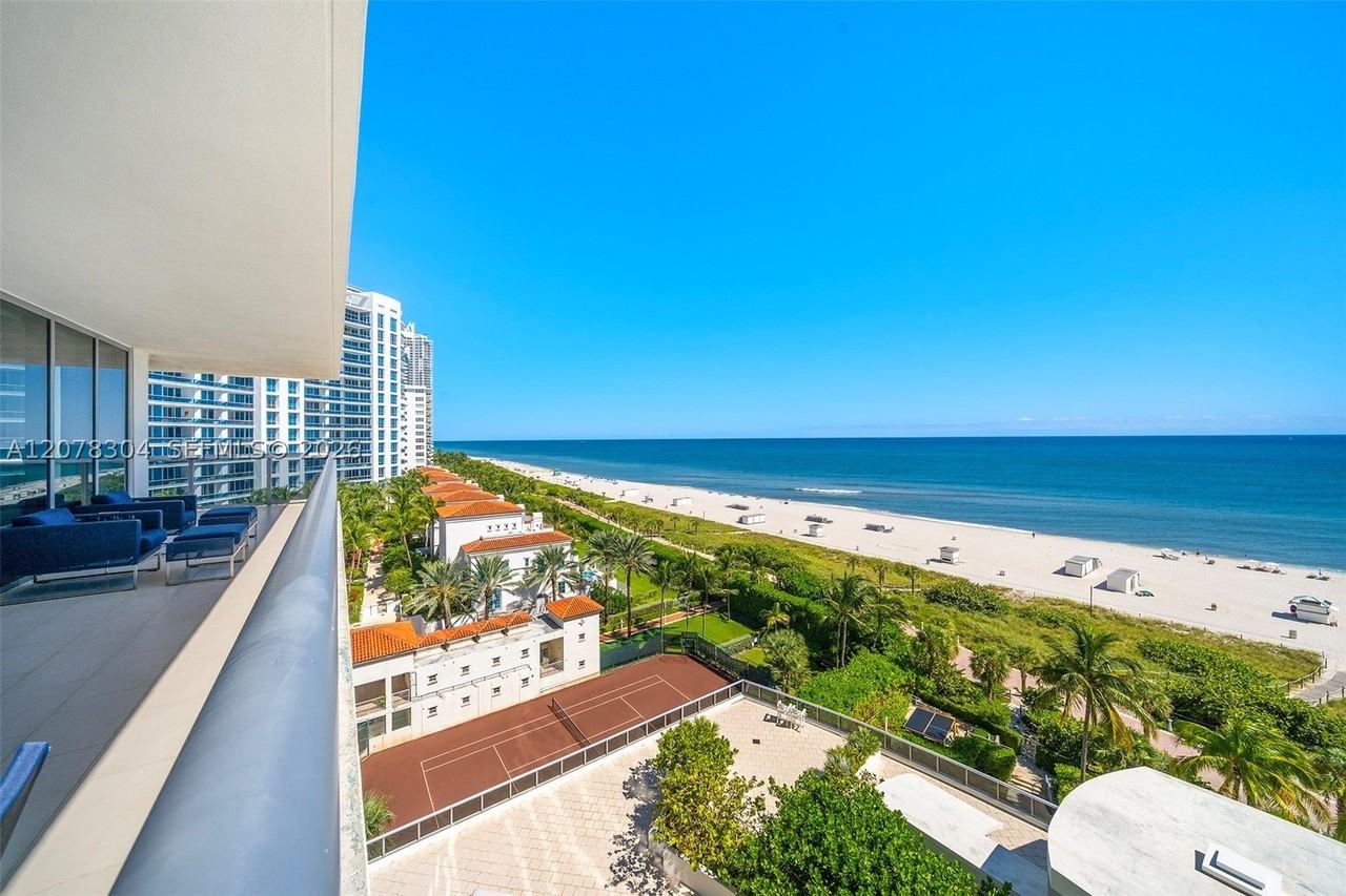 5875 Collins Ave #1001 - Photo 4 of 35