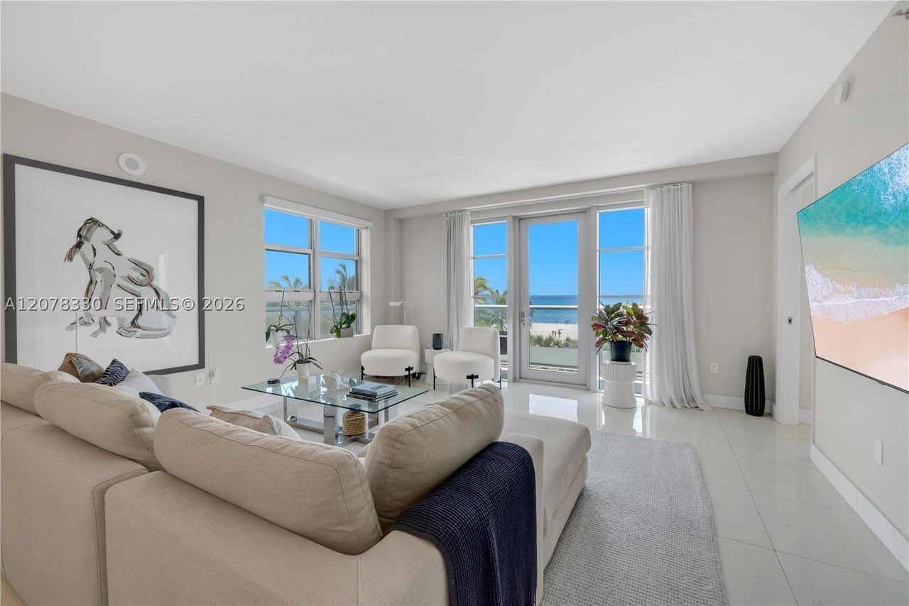 3739 Collins Ave #N302 - Photo 4 of 19