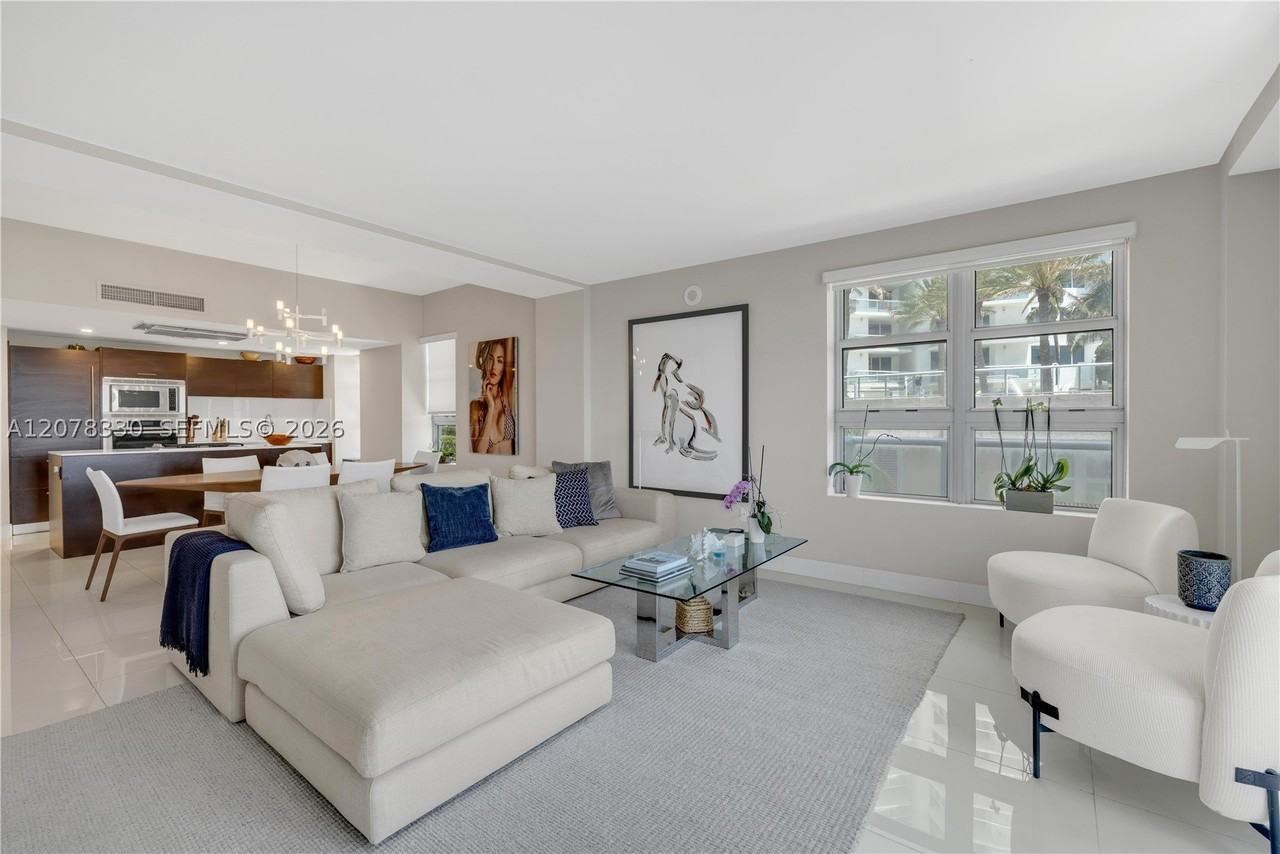 3739 Collins Ave #N302 - Photo 6 of 19