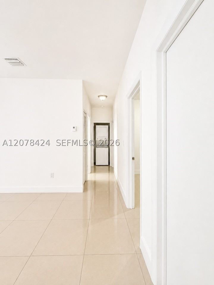 7537 Nw 3rd Ave - Photo 4 of 32