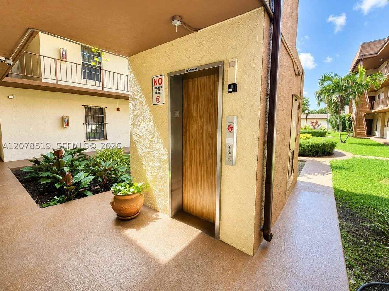 10850 W Flagler St #D314 - Photo 4 of 9