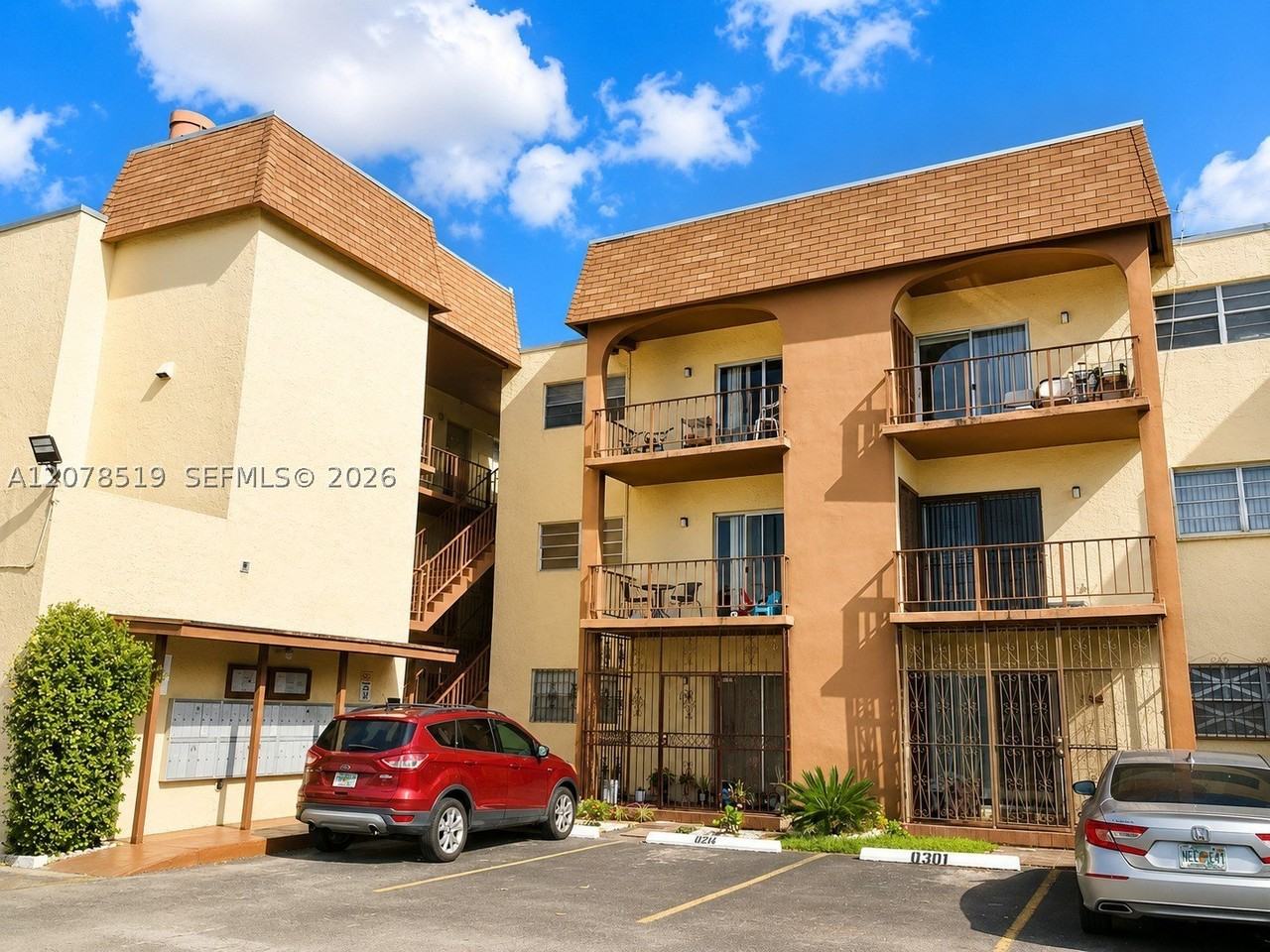 10850 W Flagler St #D314 - Photo 5 of 9