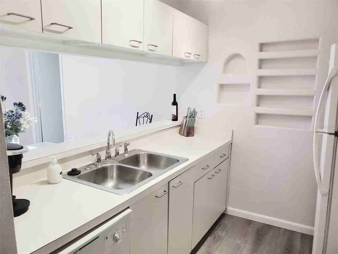 3773 59th Ave W - Photo 6 of 13