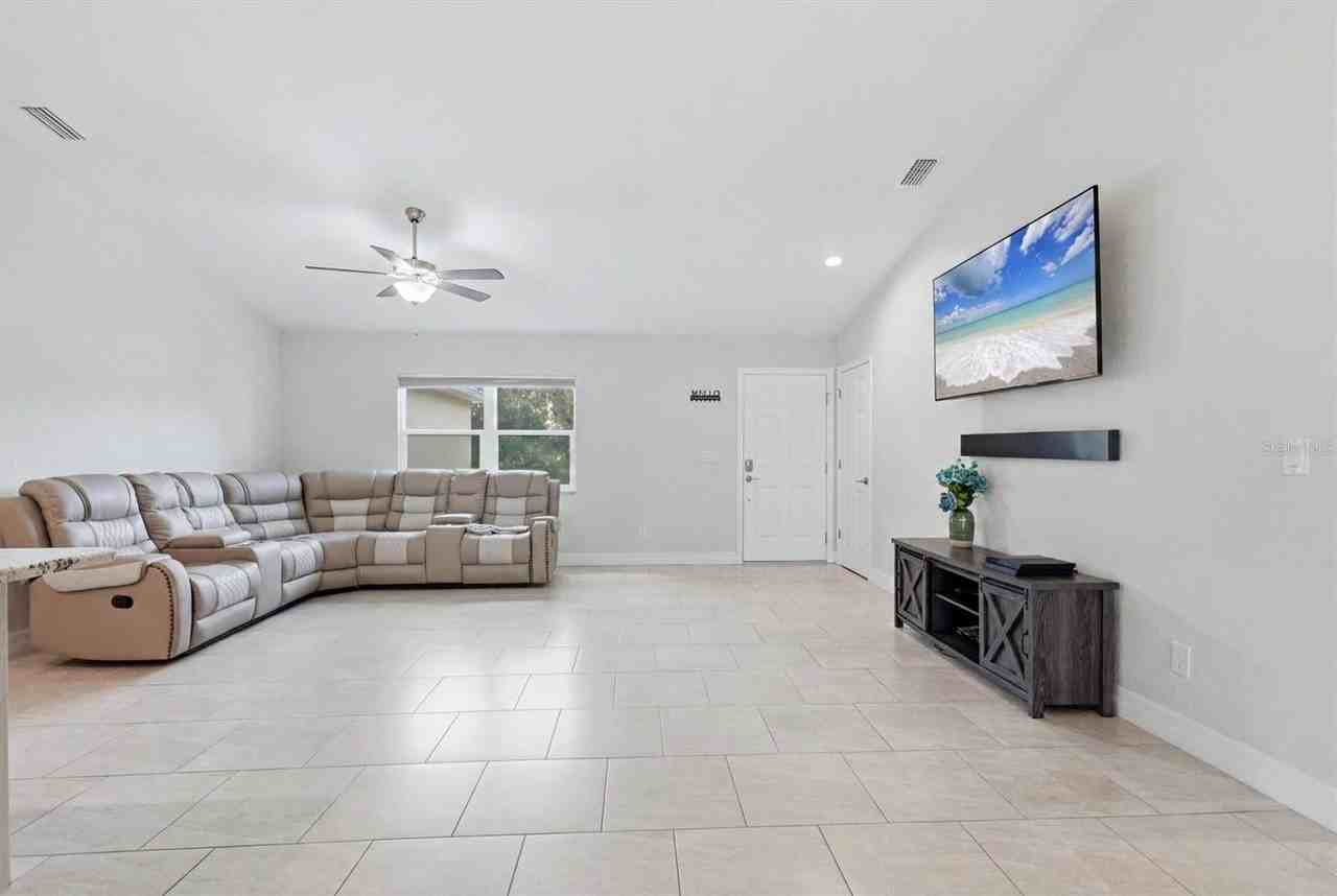 1458 Richbriar Dr - Photo 5 of 45