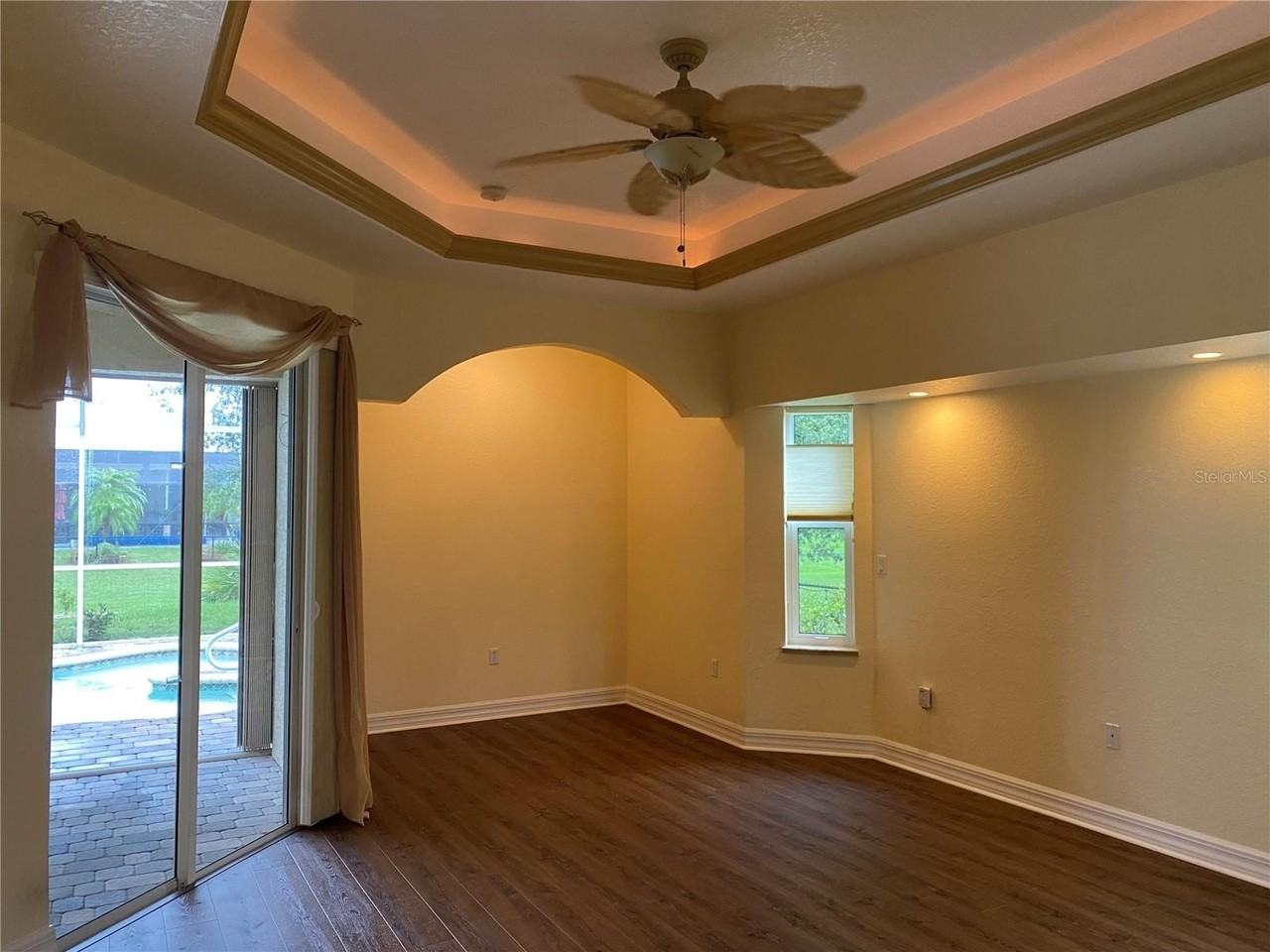 2312 Nuremberg Blvd - Photo 6 of 17