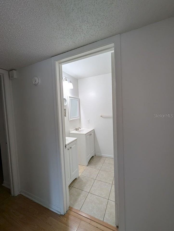 2601 Sw Archer Rd #203 - Photo 7 of 10