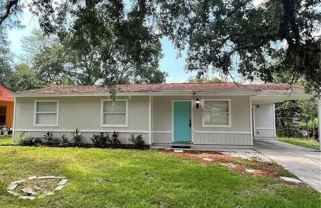 1911 Se 14th Ave - Photo 1 of 1