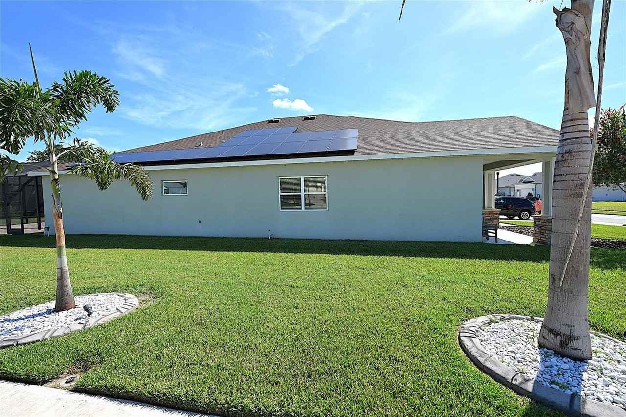 299 Travelers Creek Dr - Photo 2 of 50