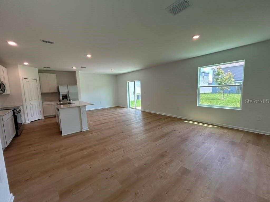 6268 Botticella Blvd - Photo 3 of 37