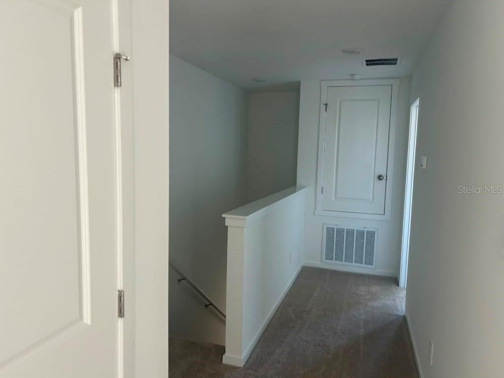 1554 Plank Pl - Photo 6 of 17