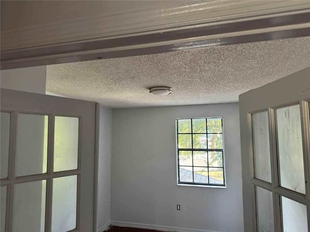 1212 Indian Bluff Dr - Photo 4 of 6