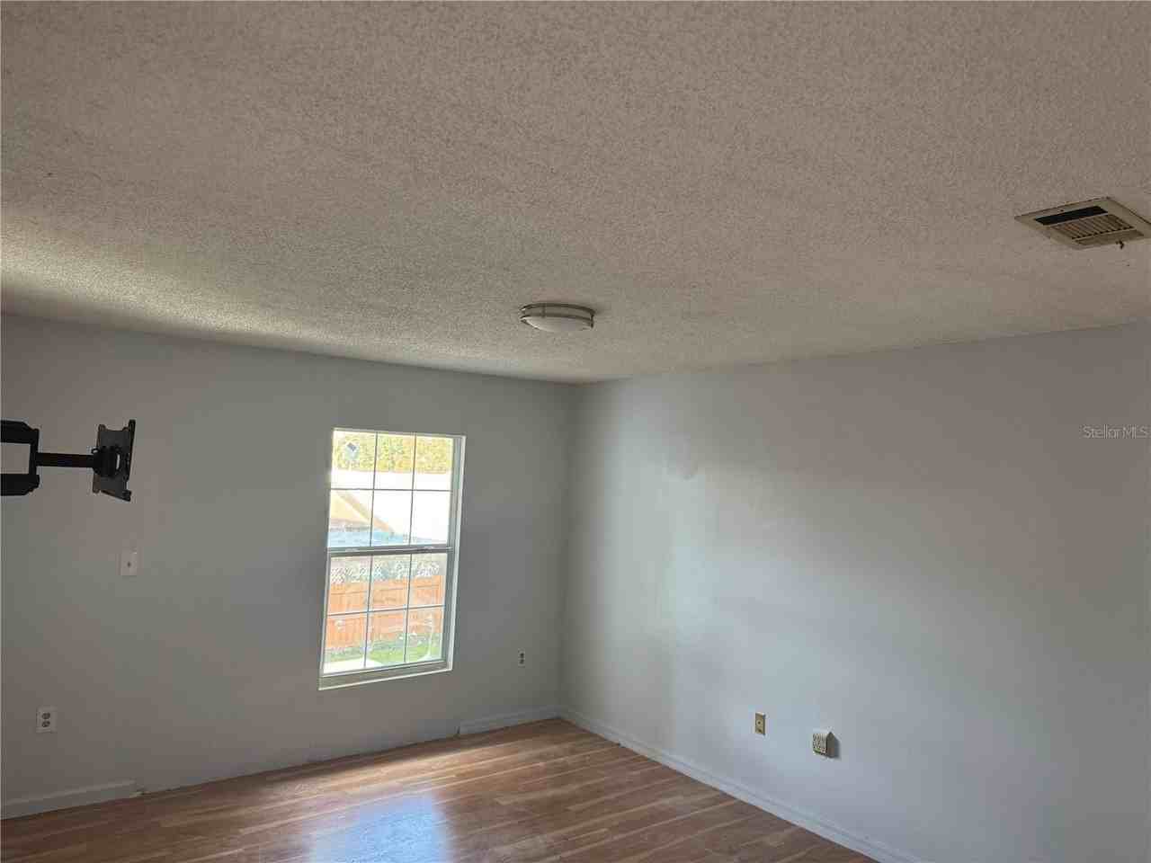 1212 Indian Bluff Dr - Photo 6 of 6