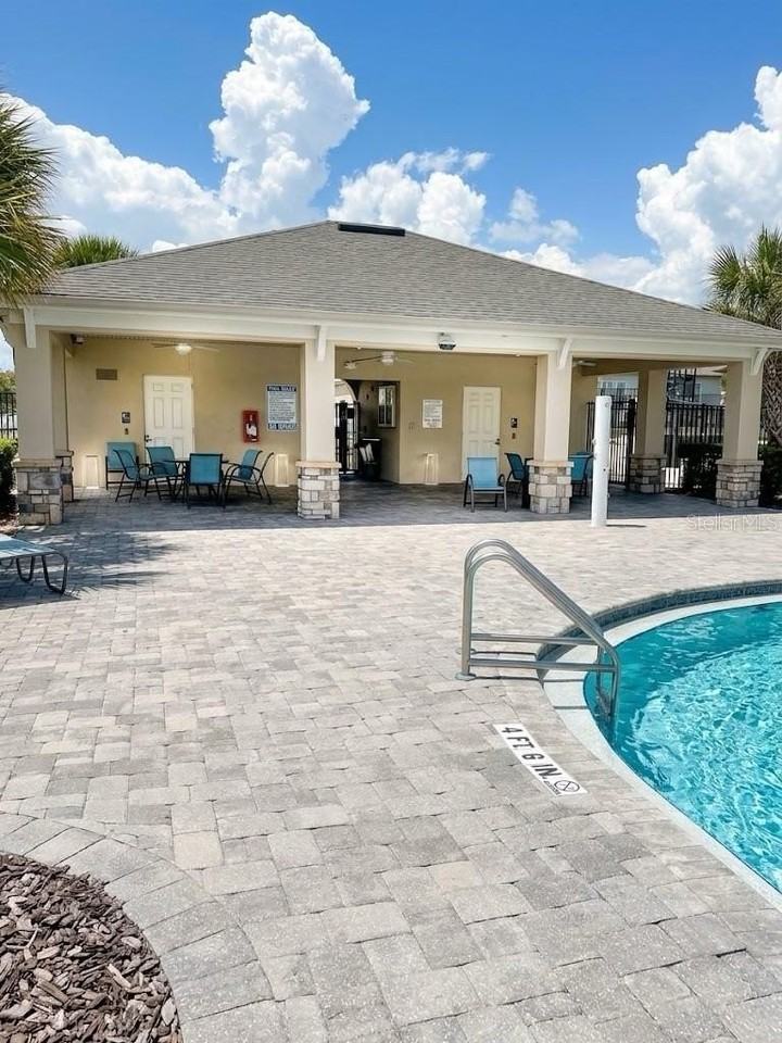535 Tortugas St - Photo 7 of 27