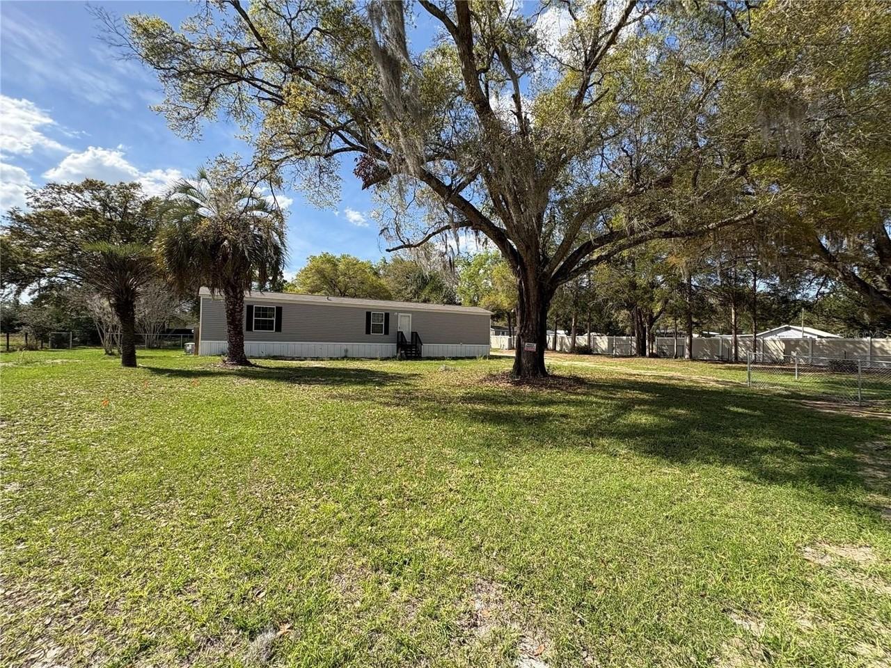238 Nw 76th Ter - Photo 2 of 43