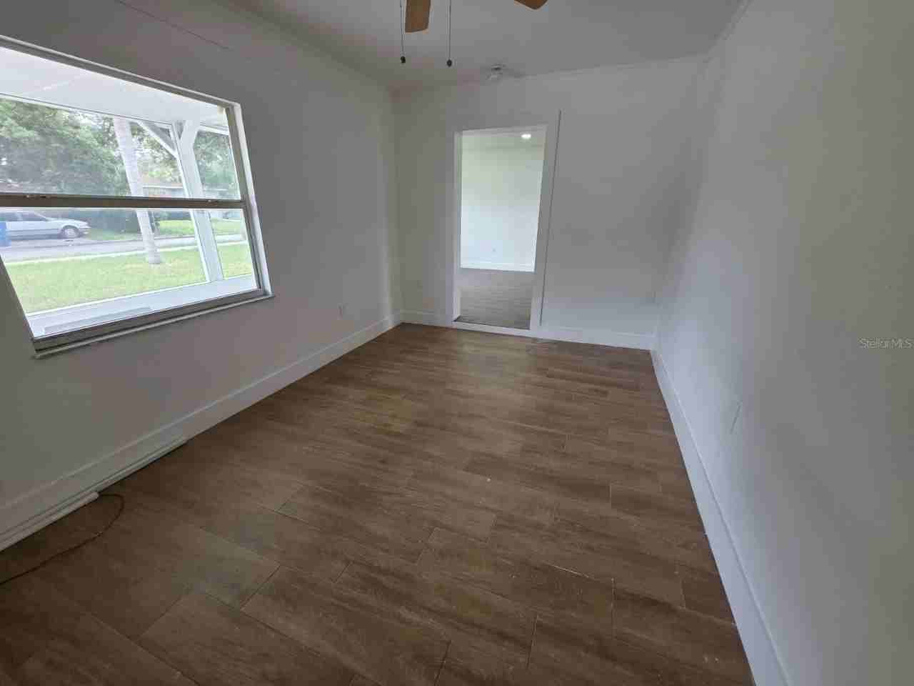 1614 N Washington Ave - Photo 7 of 40