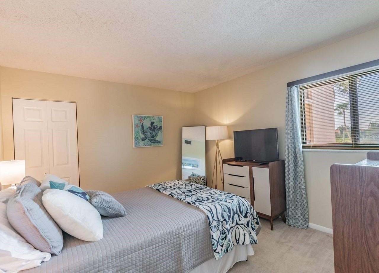 5541 Puerta Del Sol Blvd S #316 - Photo 7 of 23