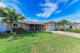 6000 Bayou Grande Blvd Ne - Photo 1 of 1