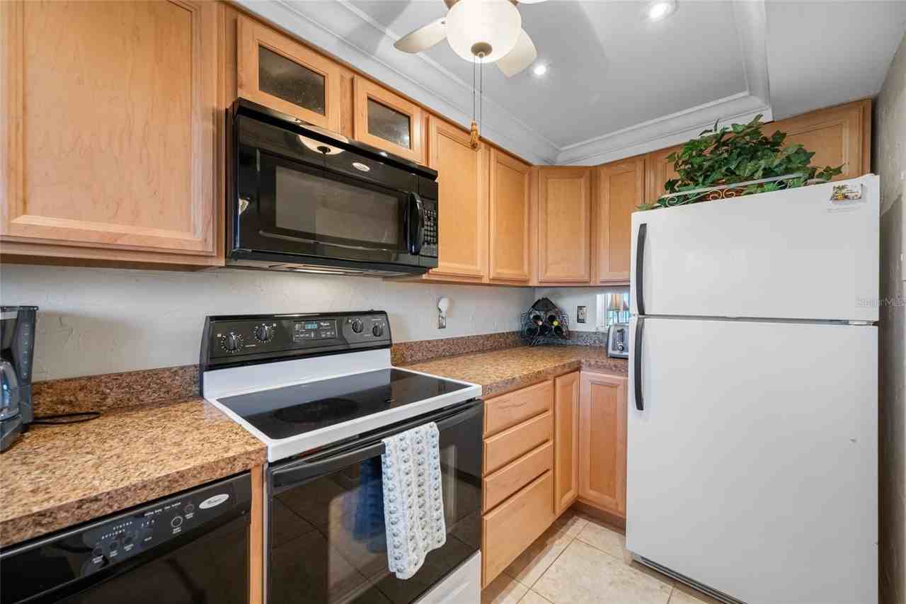 1243 S Martin Luther King Jr Ave #C505 - Photo 6 of 47
