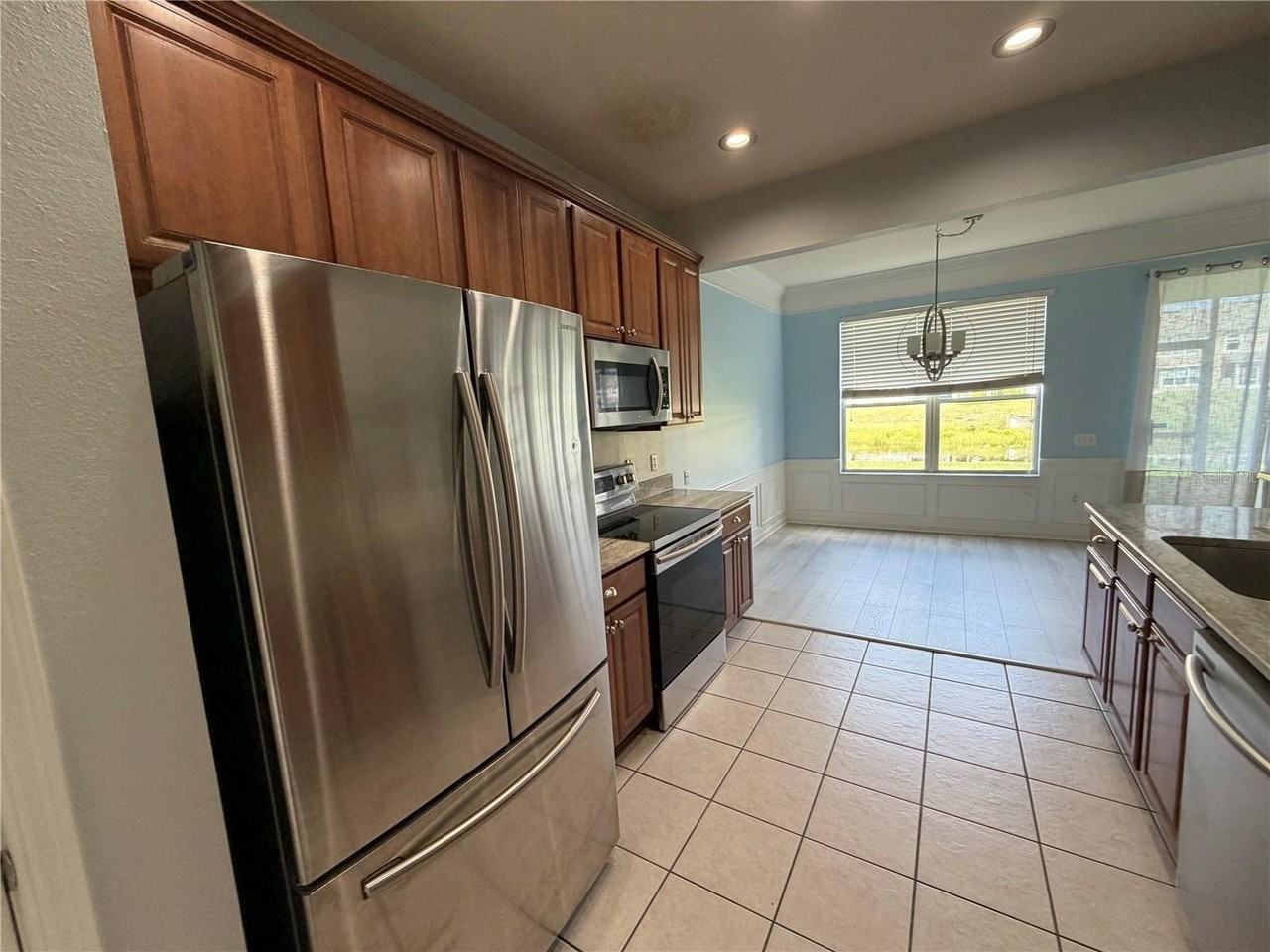 4639 Pond Ridge Dr - Photo 5 of 13