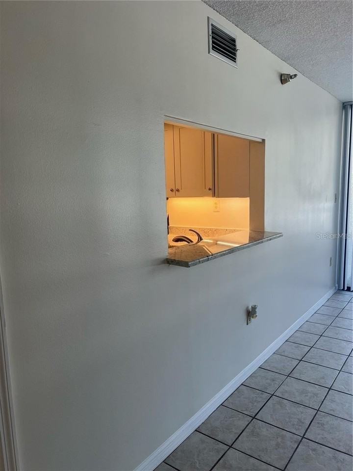 690 Island Way #208 - Photo 4 of 31