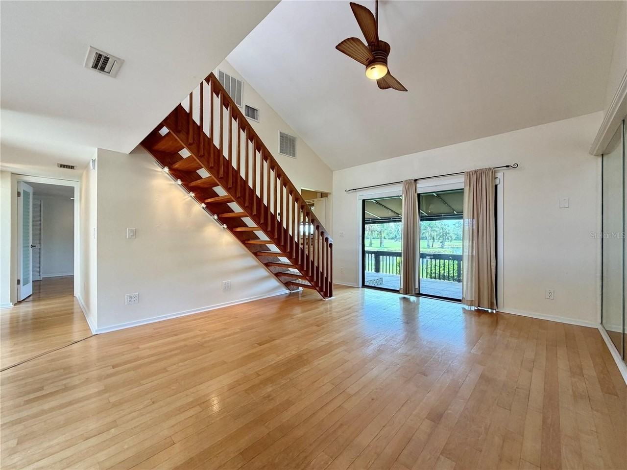 1320 Pelican Creek Xing - Photo 5 of 30