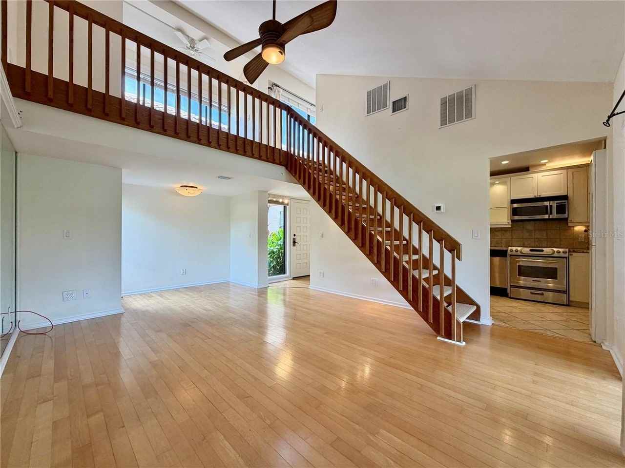1320 Pelican Creek Xing - Photo 6 of 30