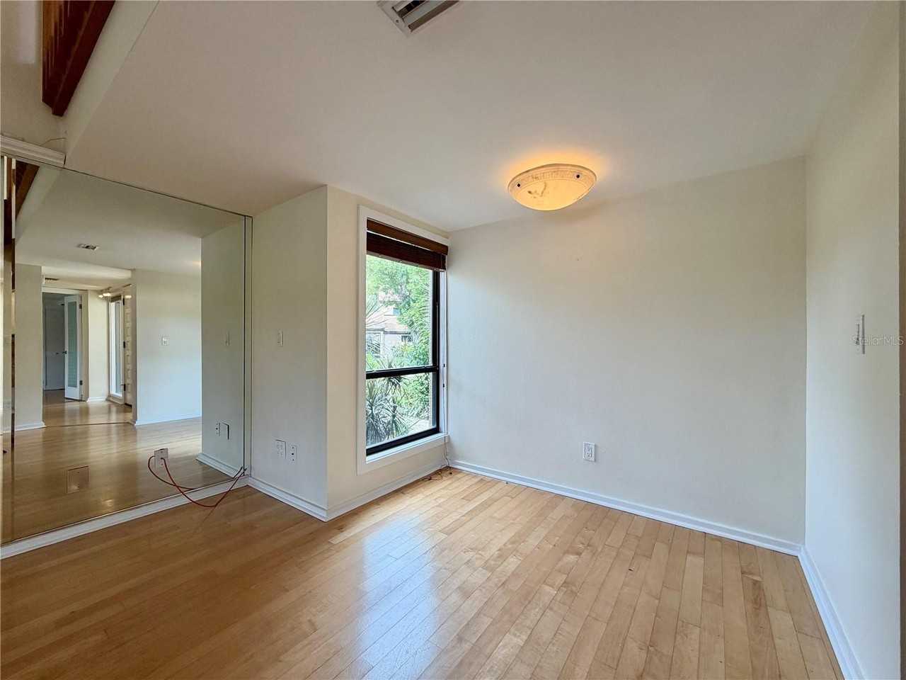 1320 Pelican Creek Xing - Photo 7 of 30