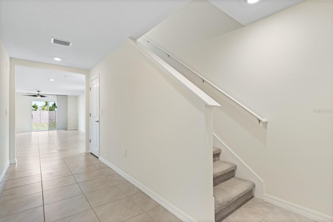 16555 Mosaic Oar Dr - Photo 3 of 39