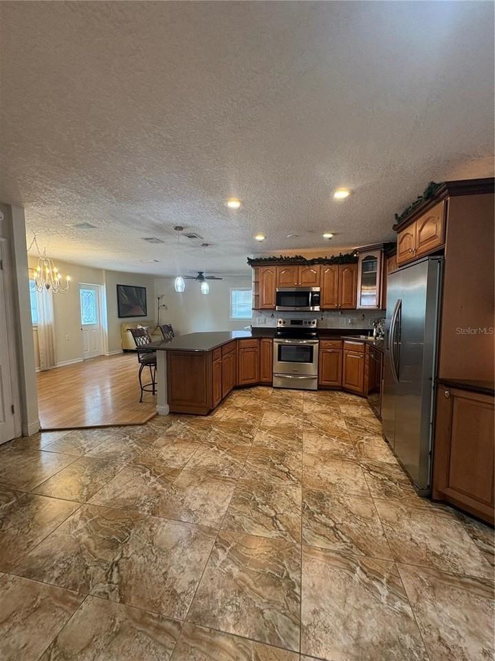 5171 97th Ter N - Photo 3 of 15