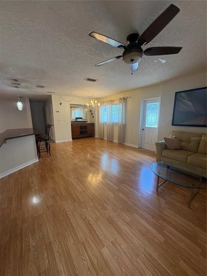5171 97th Ter N - Photo 4 of 15