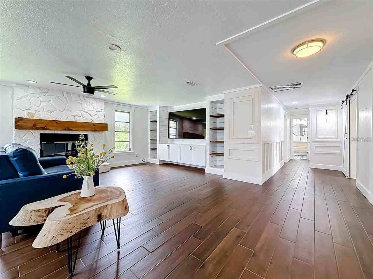 12756 Poinsettia Ave - Photo 5 of 29