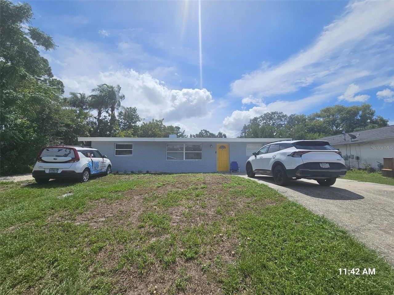 1953 W Skyline Dr - Photo 5 of 12